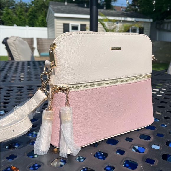Brand New Lovevook Crossbody Bag Cream/Blush with Tassels Super Cute! - Picture 5 of 8